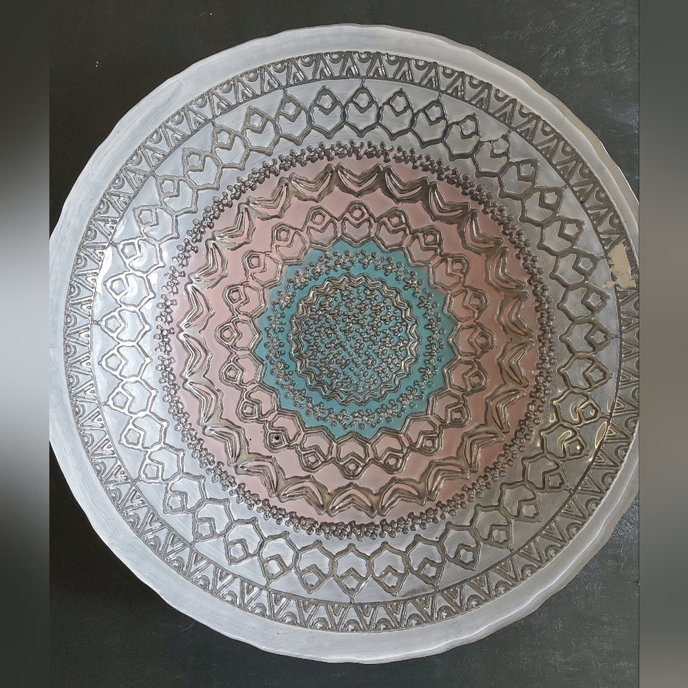 Decorative bowl